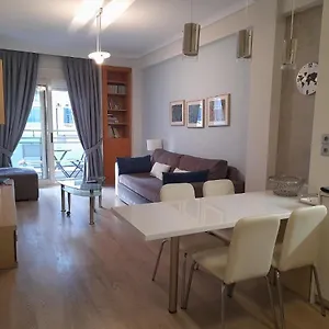 luxury-apt-philoxenia.hotels-of-thessaloniki.com/